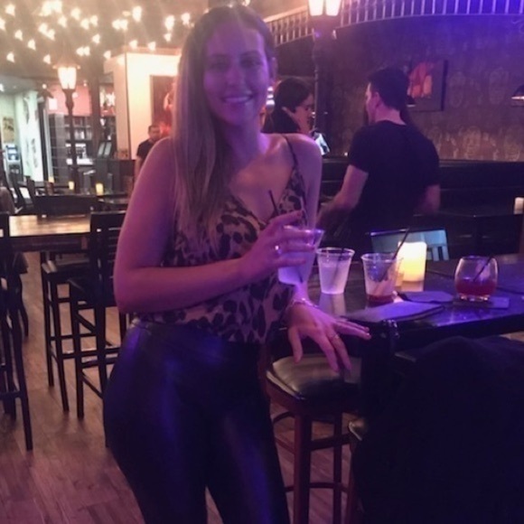 Leopard Flowy Medium Adjustable Strap Tank Medium - Picture 6 of 6